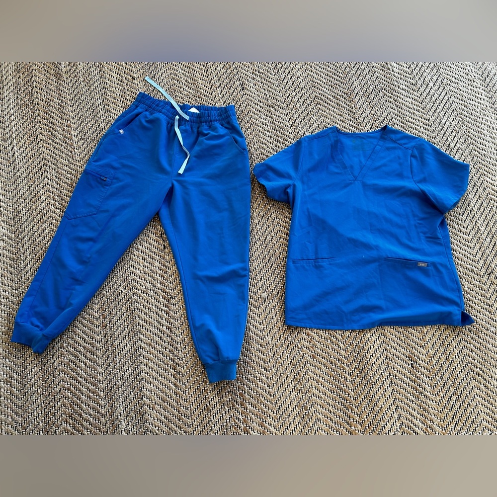 Figs Blue Scrub Set